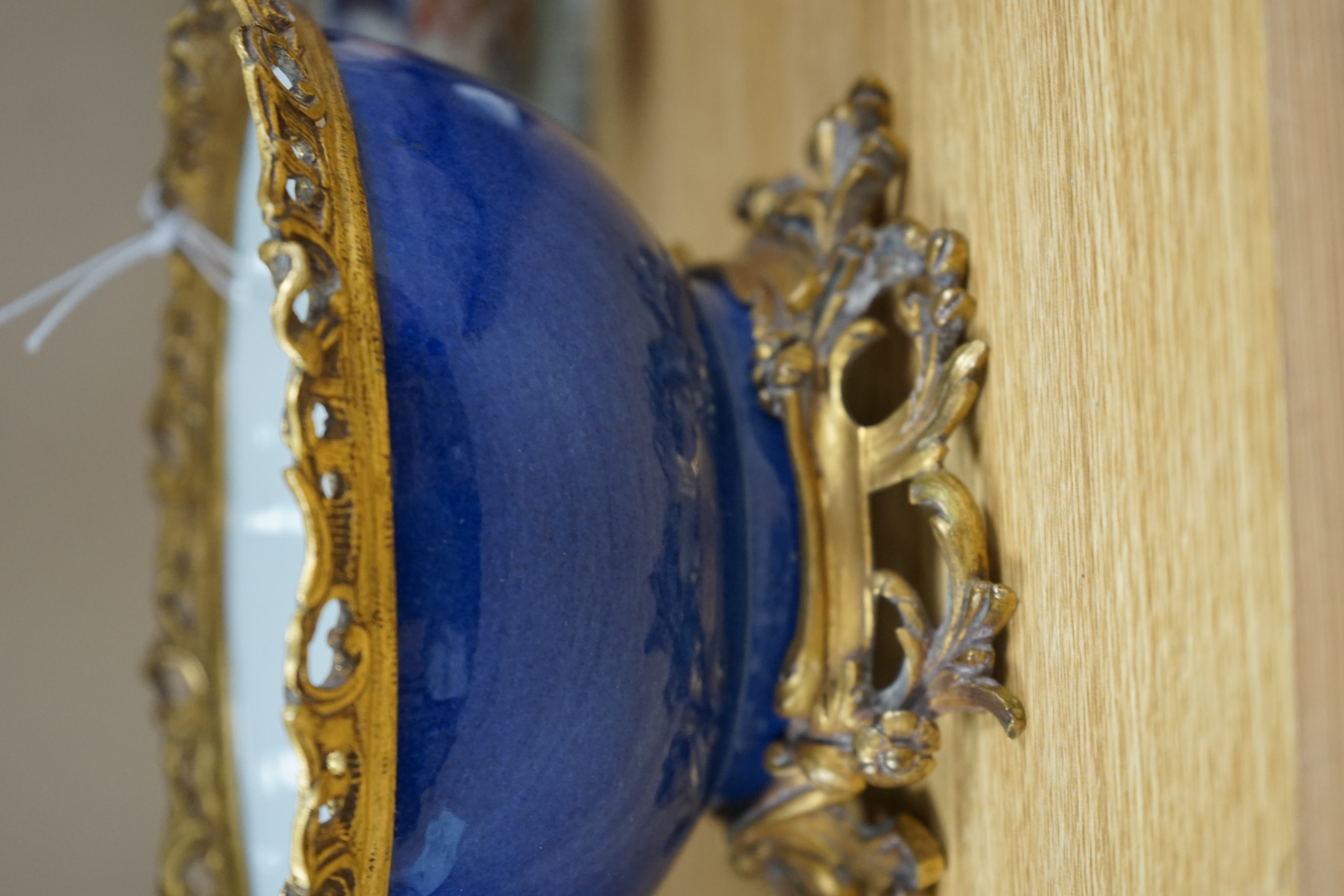 An 18th century Chinese clobbered blue and white bowl, a Samson powder blue ormolu mounted bowl, 19.5cm wide and a 19th century Chinese doucai style jar